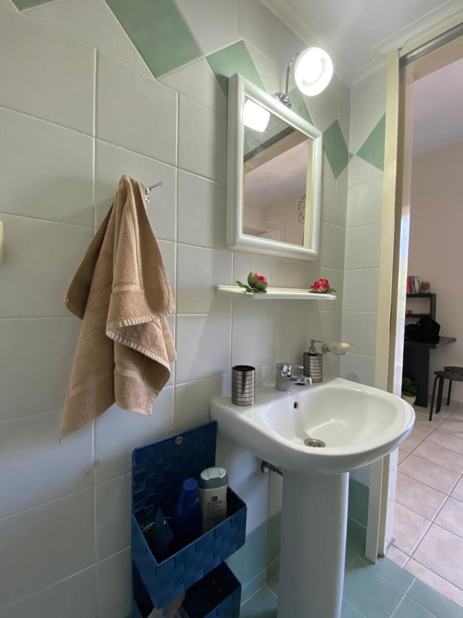 Irinis Apartment in Kalamata Bagian luar foto
